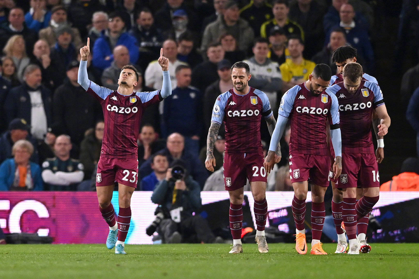 与此同时 与此同时